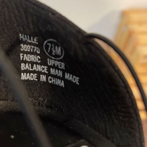 Mootsies Tootsies Halle Satin/Fabric Black Y2K Square Toe Heels Size 7.5 - Picture 11 of 11